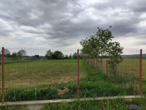 Teren intravilan, situat in zona rezidentiala, la 800 de m d