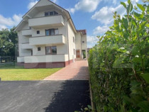 Apartament de 4 camere , 2 balcoane , 93 mp, zona Careiului