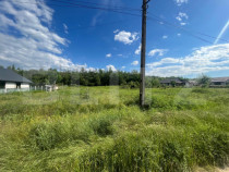 Teren intravilan Leamna de sus, 2500 mp, deschidere 40 ml