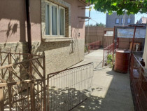 Casa BUNA din boltari teren 256 mp constructie 80 mp Chercea