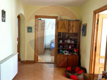 Apartament cu 3 camere de închiriat în zona Maratei