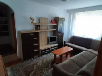 Apartament cu 3 camere semidecomandate zona George Enescu - Kaufland