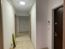 Apartament cu 3 camere+curte interioara