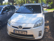 Toyota prius 3 hibrid an 2011