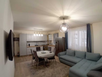 Apartament 3 camere zona Florilor