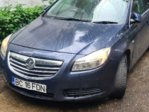 Opel Insignia cu volan pe dreapta