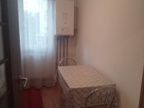 Podu ros la bulevard, apartament doua camere