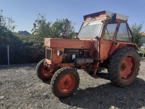 Tractor U650 bun