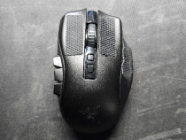 Mouse gaming Razer Naga V2 Pro, custom grip tape + Razer Dock Pro