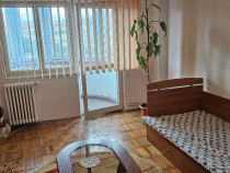 Vand apartament 2 camere decomandat Deva, ultracentrala I. Maniu