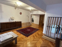 Apartament cu 3 camere, decomandat - zona Racadau