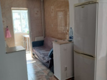 Apartament renovat cu 2 camere, spatios, str. Gradistea