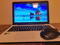 Laptop Asus x555L