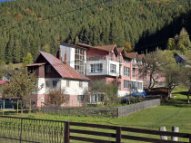 Vila / Pensiune / Camin / Azil seniori, zona superba Moeciu