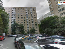 Apartament cu 4 camere în zona Victoriei-Titulescu