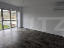 Apartament de 1 cameră 45 mp, loc de parcare inclus, pe mal