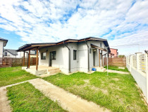 Casa tip duplex -P+M - 3 camere - 2 băi - teren 264mp - Strada Miorița