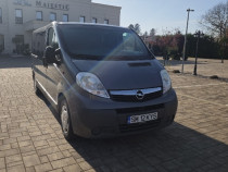 Opel Vivaro masina