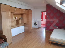 Apartament 1 camera, mansarda, 33mp, zona strazii Eroilor!