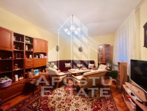 Apartament 3 camere, ideal pentru investitie, in Piata Un...