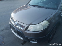 Dezmembrez Fiat Sedici 2.0 ddis an 2010 cod motor d20aa