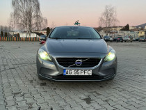 Volvo v40 140000 km