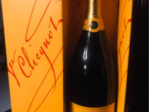 Sampanie Veuve Clicquot 1,5l