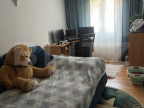 Casa la curte comuna, 2 PROPRIETARI, 134mp+terasa, loc de pa