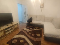 Apartament cu 3 camere semidecomand , renovat, zona Km 4-5