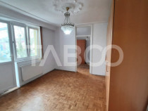 Apartament de vanzare 40mpu 2 camere Zona Mihai Viteazul Sib