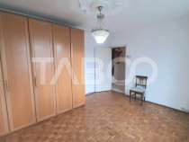 Apartament de vanzare 2 camere balcon Sibiu zona Mihai Vitea