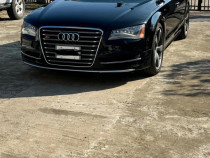 Audi s8 520cp v8