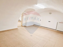 Spațiu comercial ultracentral versatil de 55mp