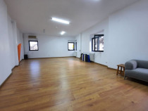 Zona Romana Eminescu etaj 1 si mansarda 140 mp stradal am...