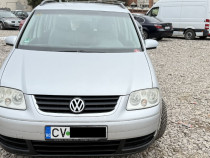 Volkswagen Touran 2.0TDI Trendline 140CP