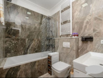 Apartament cu 2 camere de vanzare in zona 15 Noiembrie