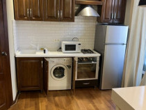 Se inchiriaza apartament in zona Garii