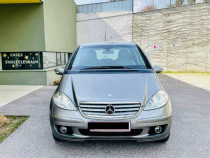 Vând Mercedes Benz A180 CDI Elegance