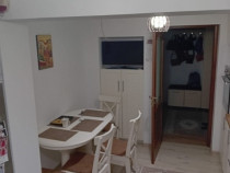 Apartament cu 3 camere decomandate Zona Obcini