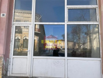 Se inchiriaza spatiu comercial in Centrul Vechi