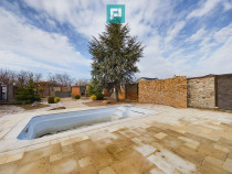 Casă 50 mpu cu teren 720 mp Gradiste