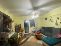 Apartament de vanzare, cu 5 camere, zona 300 Micalaca