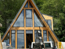 Cabane tip A, 4 camere, 300 mp/cabană, zona Colibița