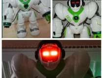 Robot programabil cu telecomanda Dans Muzica Lupta Patrulare etc