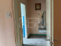 APARTAMENT CU 2 CAMERE DE V&Acirc;NZARE LA 81000 &euro; &Icirc;N ZONA COS