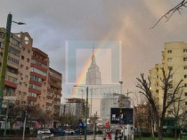 Apartament 3 camere de vanzare/ zona Florilor