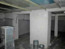 Depozit , birouri , atelier 200mp