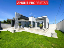 Casa la sol cu Panouri Solare Finisaje premium La alb Finalizat 2025