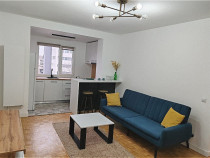 Apartament de vanzare, cu 3 camere, 50 mp, zona Vivo Mall