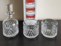 Set whisky - 2 pahare si sticla suprapozabile